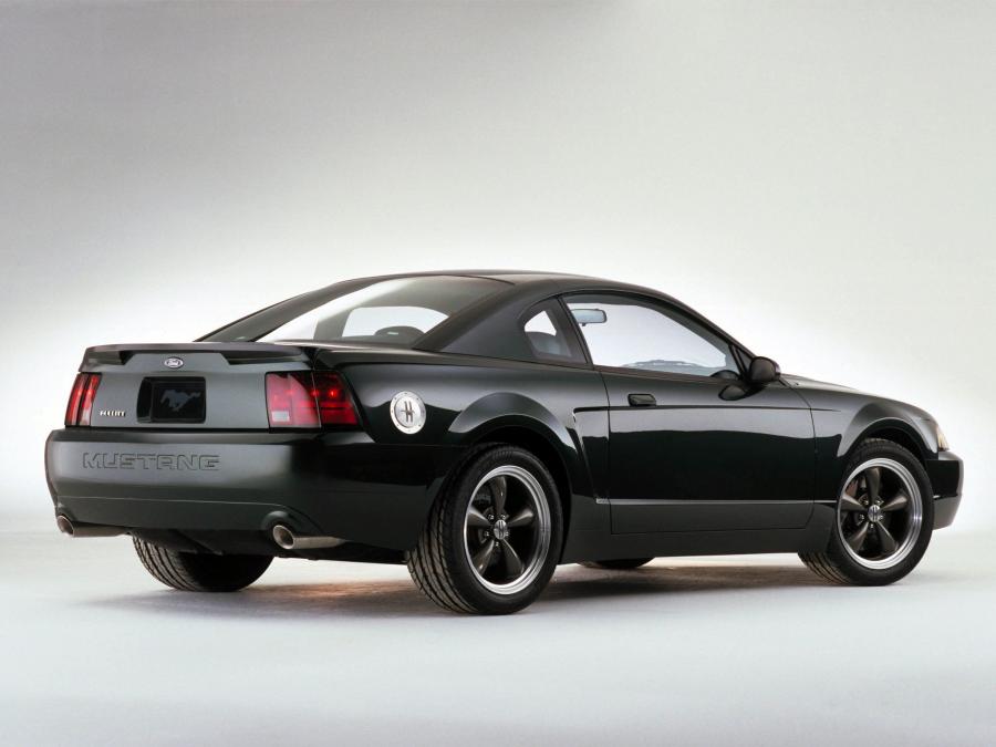  Ford Mustang Bullitt GT Concept 2000 года  (фото 4 из 4)